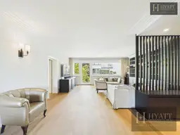 Moderne 4-Zimmer-Wohnung in ruhiger Döblinger Grünlage mit Balkon und Autostellplatz