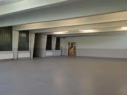 Betriebsflächen für Gewerbe, Lager, Produktion, Industrie – 500 bis 1085 qm verfügbar - Top-Lage nahe Schweizer Grenze - mit LWK-Rampe und Hubtisch