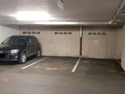 Tiefgaragenplatz 24h Zugang Zentral
