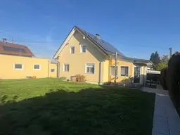 Leonding: Exklusiv zur Miete-Modernes Einfamilienhaus mit Pool und großem Garten