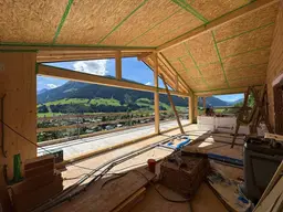 Neubau Erstbezug, sonniges, luxuriöses Einfamilienhaus mit 4 Zimmern, 2x Stellplatz und insg. 130 m2 Terrassenfläche
