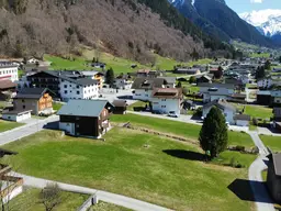 Reserviert: Sonniges, großzügiges Baugrundstück im Herzen der Gemeinde!