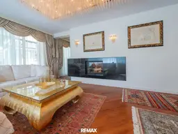 Panorama Luxus Etagenwohnung in Bestlage am Arenberg, private Wohnanlage