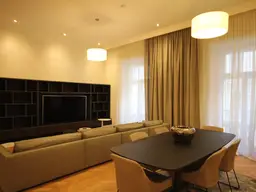 Exklusive 2 Zimmer Wohnung im 1. Bezirk mit Pool, Spa und Fitness