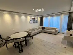 Stilvolle 3-Zimmer-Wohnung mit sonniger Terrasse und Tiefgaragenplatz