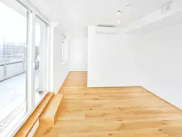 Atemberaubende 2-Zimmer-Eigentumswohnung mit geräumigem Balkon in ausgezeichneter Lage - Vermietet bis 3/2027