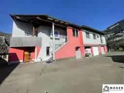 Teufenbach: Sofort beziehbares Einfamilienhaus mit 3 Garagen und 3er-Carport zu verkaufen