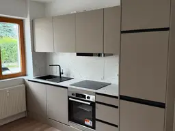 Kernsanierte 2-Zimmer Wohnung mit Stellplatz in Sistrans
