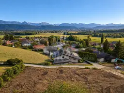 Traumgrundstück in Ruhelage mit Stadt und Karawankenblick