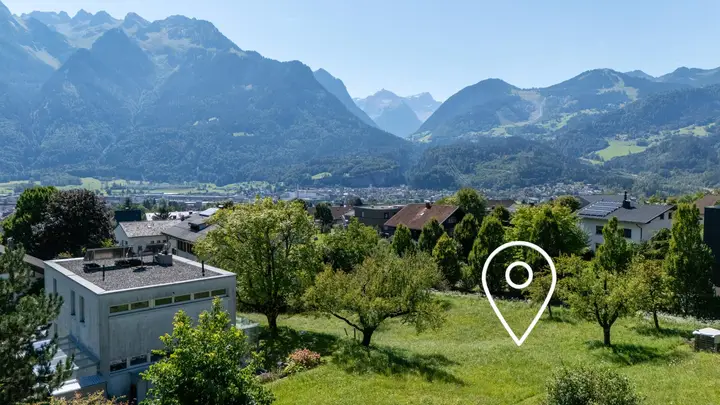 Grundstück mit Aussicht