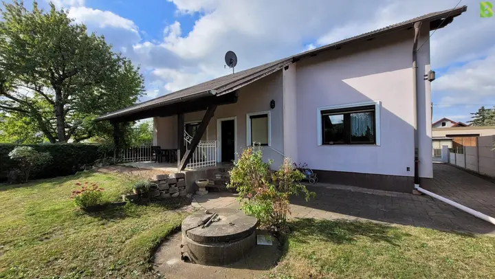 Bungalow Strasshof a. d. Nordbahn