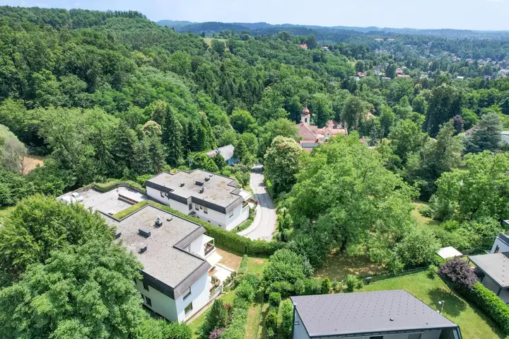 Mariagrüner Straße 93a Drohne-03