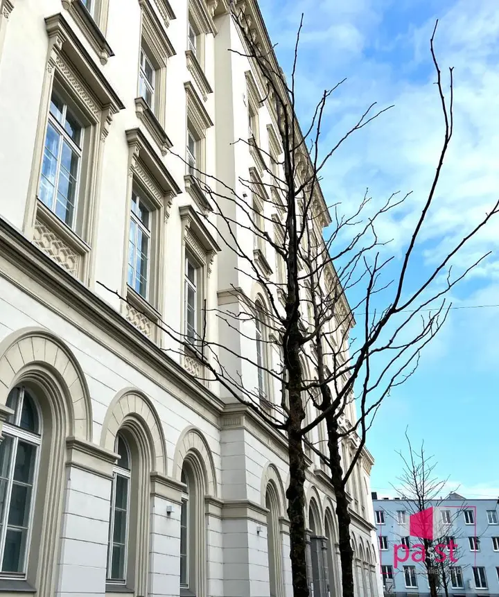 Palais Zollamt Zollamtstraße 7