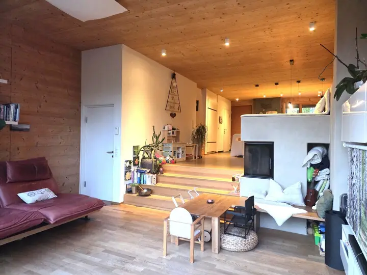 Blick vom Wohnraum- Richtung Eingangsbereich