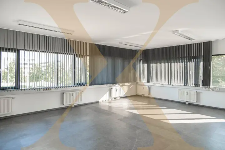 Büro I