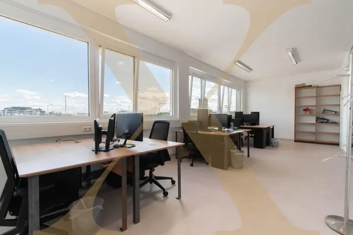 Büro I