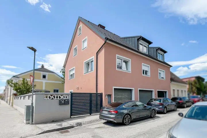 Hausfront01