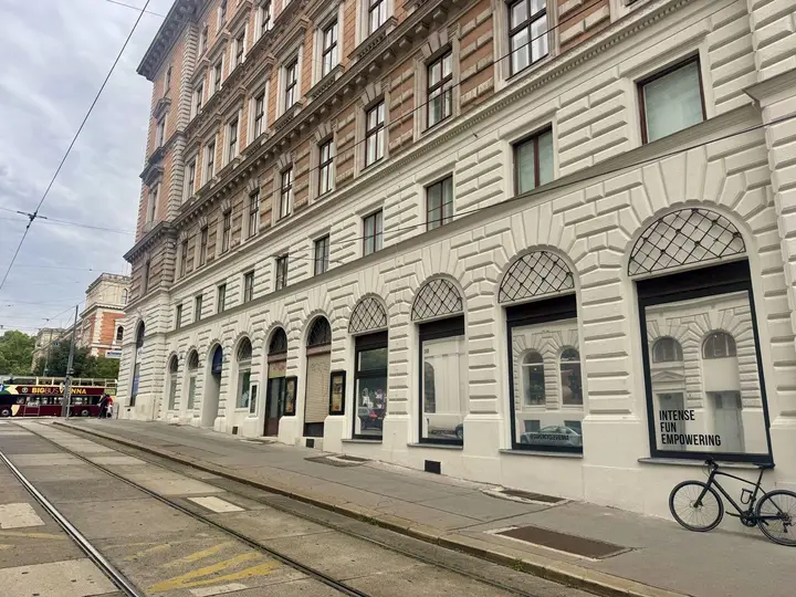 1010 Wien, Schottenring 17 außen