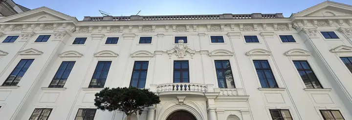 1010 Wien Palais Harrach quer
