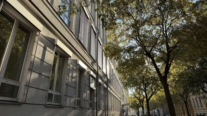 1030 Wien, Hainburger Straße 33 außen quer