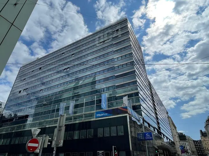 1040 Wien, Operngasse 21 außen