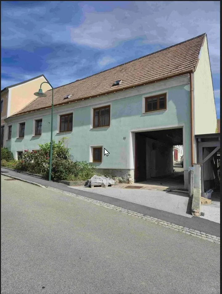 Straßenansicht