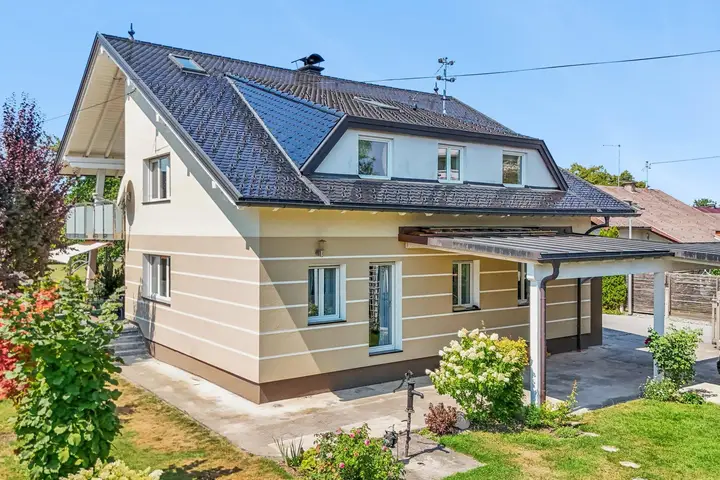 Gebäude Aussen-Mattighofen