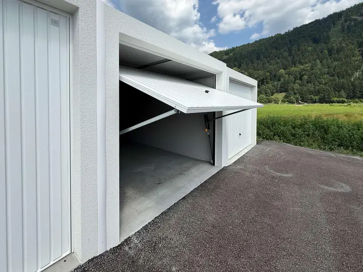 Schwingtor