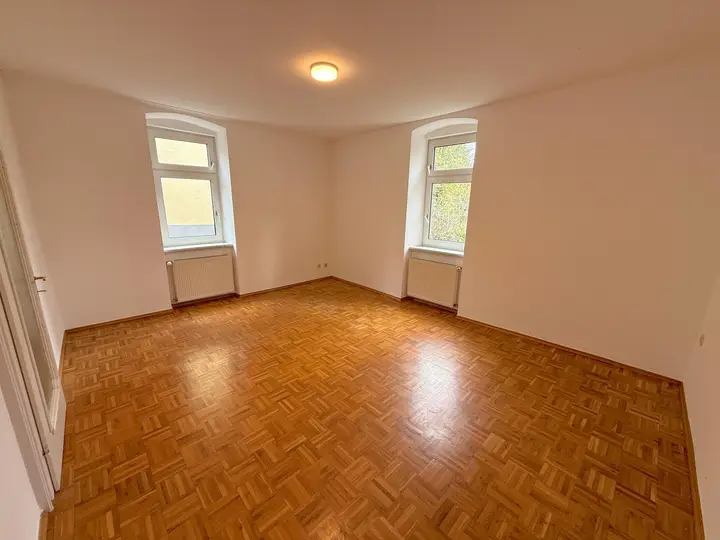 Wohn-/Schlafzimmer