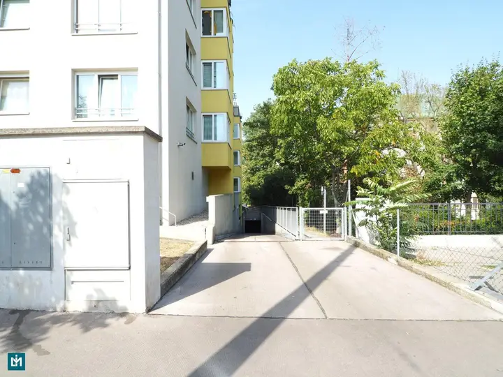 Einfahrt/Ausfahrt