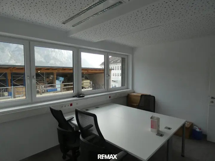Büro 3