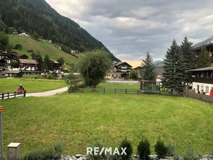 Grundstück mit Blick nach Osten
