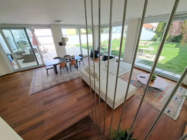 Blick vom OG Richtung EG