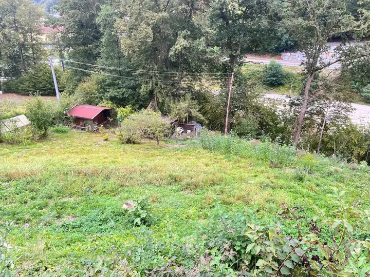 Grundstück