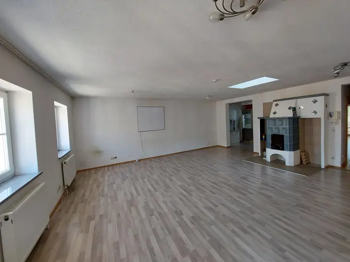 Wohnzimmer richtung Küche