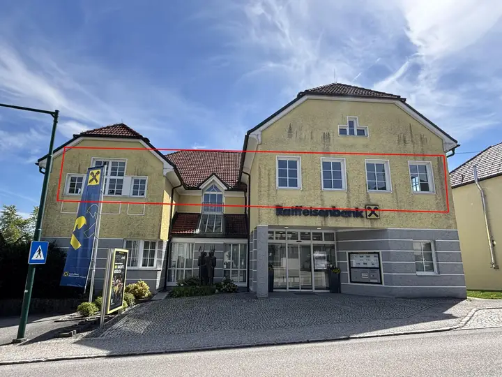Außenansicht 3 mit Rahmen
