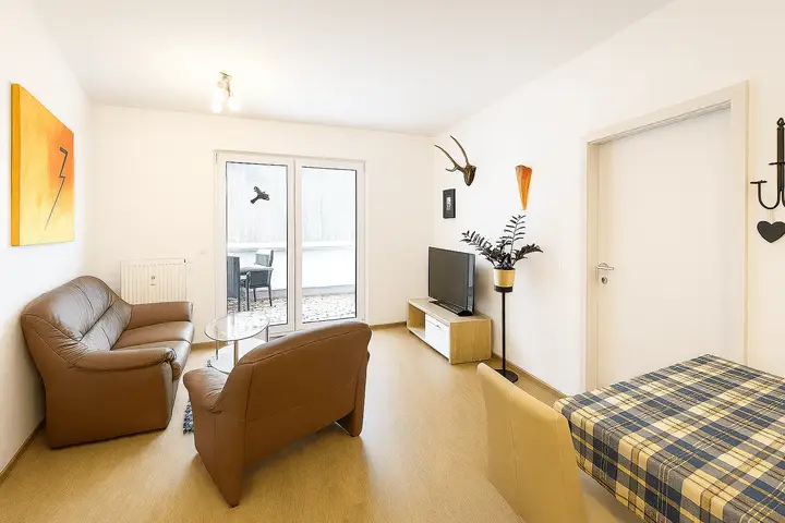 Wohnzimmer Richtung Balkon B