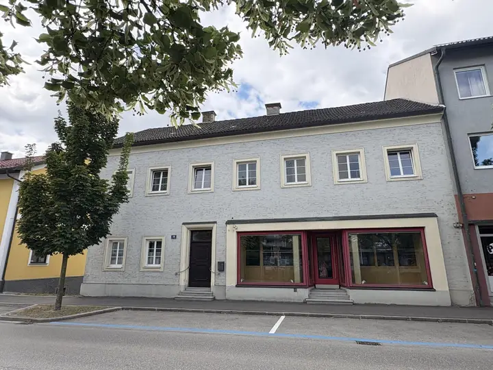 Straßenansicht Haus