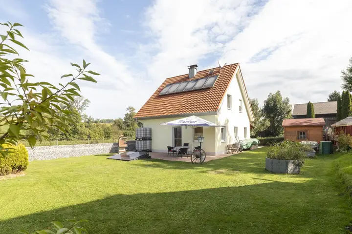 Garten & Außenansicht