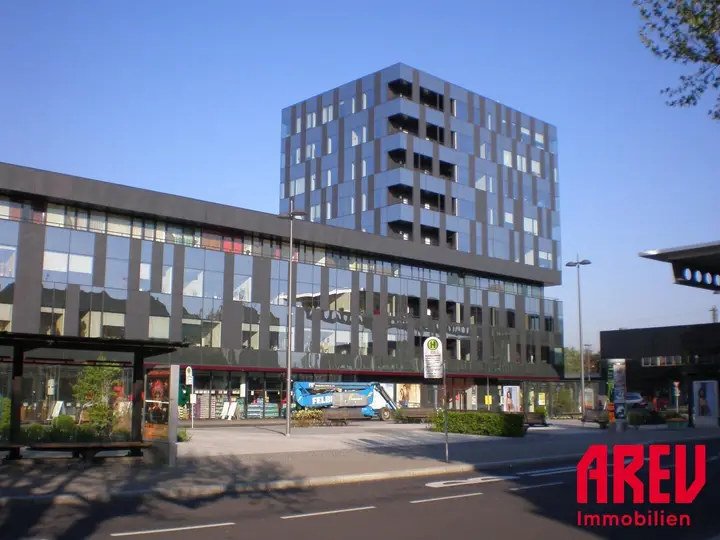 MediaService