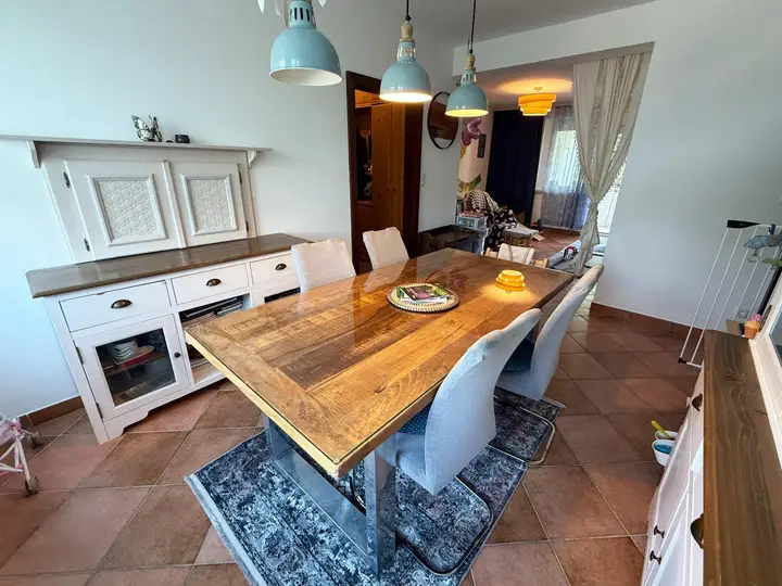 Essbereich im großen Wohnzimmer