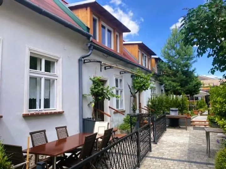 Innenhof und Garten Top 1