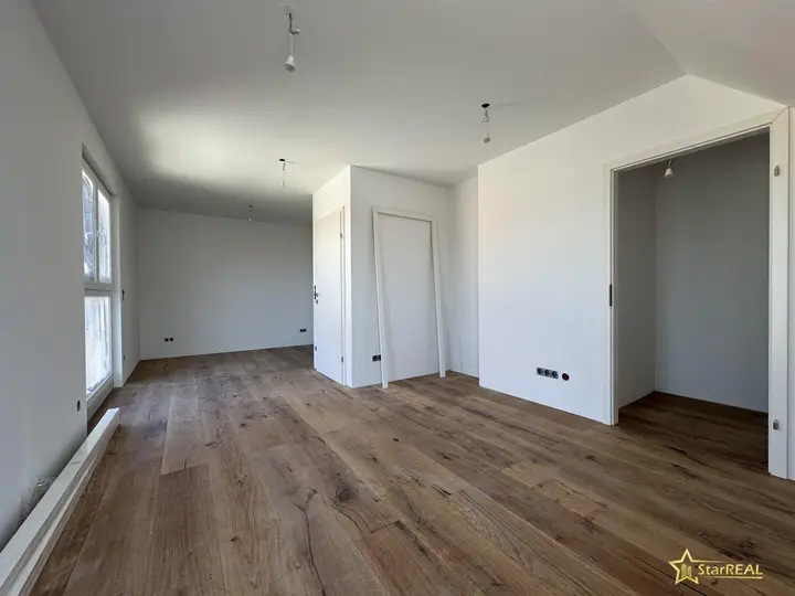Zimmer DG