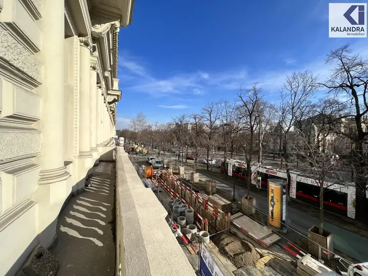 +Balkon