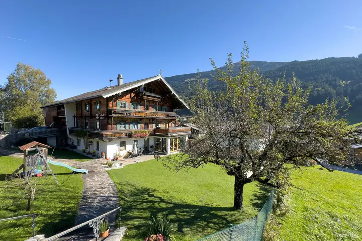 AUSSENANSICHT