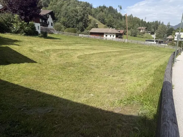 Grundstück