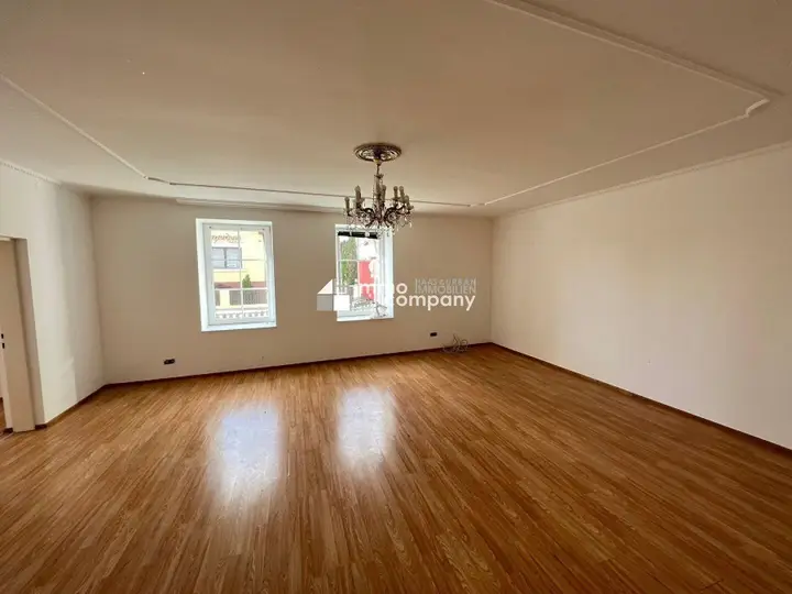 Mehrfamilienhaus Ternitz 4