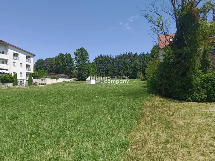 Nebengrundstück