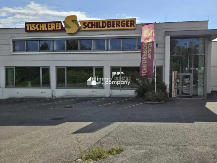 Straßenansicht