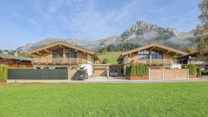KITZIMMO-Luxuschalet mit Pool und Kaiserblick - Immobilien Ellmau.